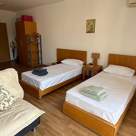 Vineyards Resort, Aheloy - 32 *